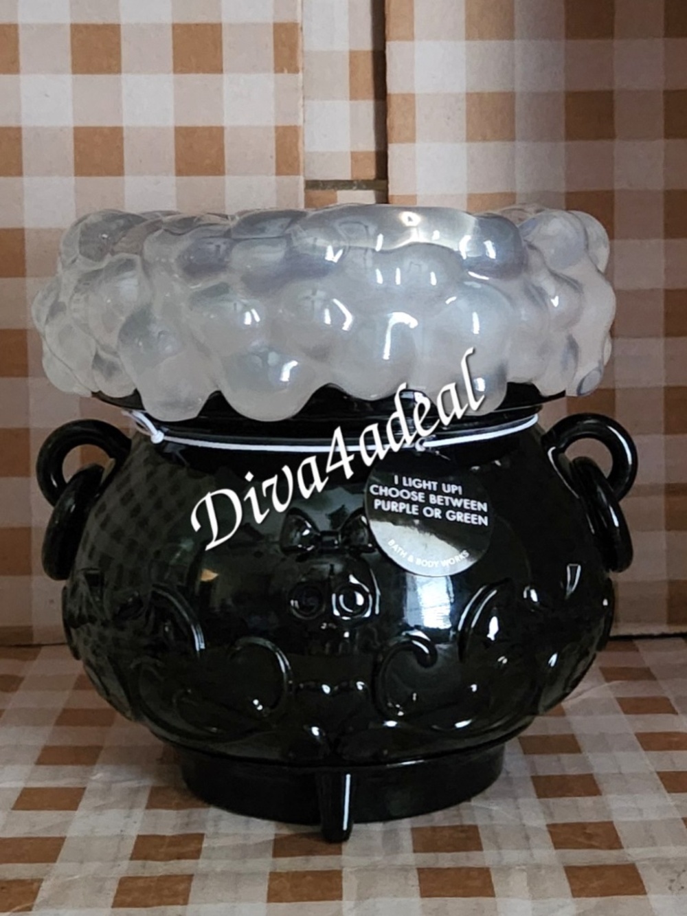 BBW LIGHT-UP COLOR CHANGING CAULDRON WATERGLOBE 3-Wick Candle Holder